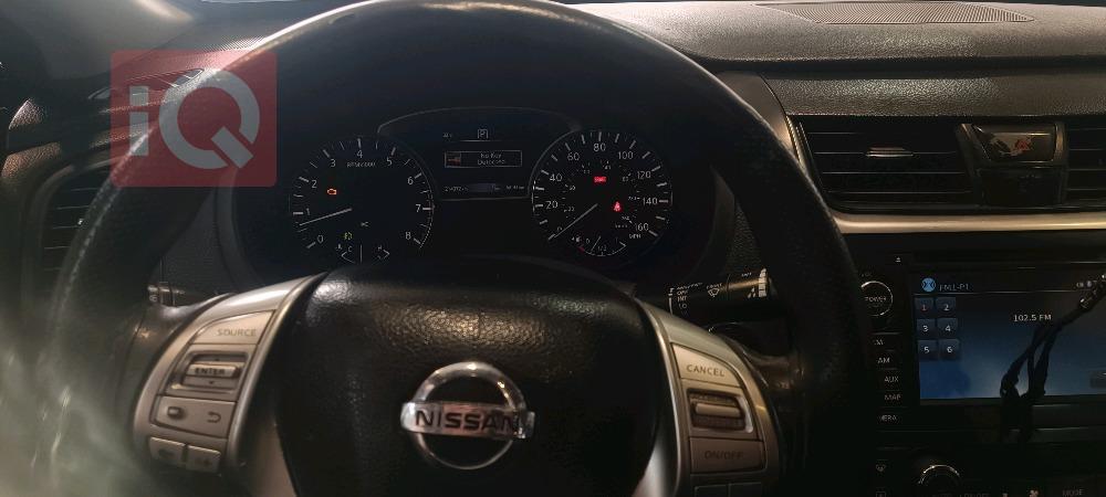 Nissan Altima